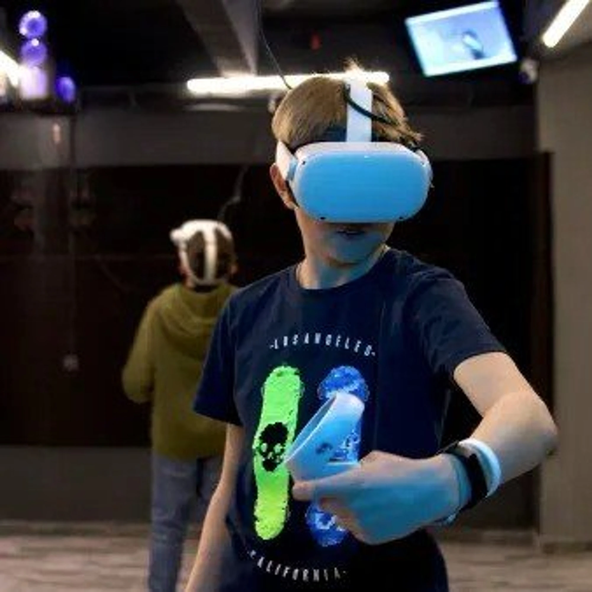 "Эра VR", клуб виртуальной реальности с антикафе и коворкингом на Молодежной
