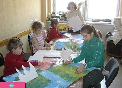 "Лориэль", творческий центр, уроки рисования для детей и взрослых во Владивостоке 