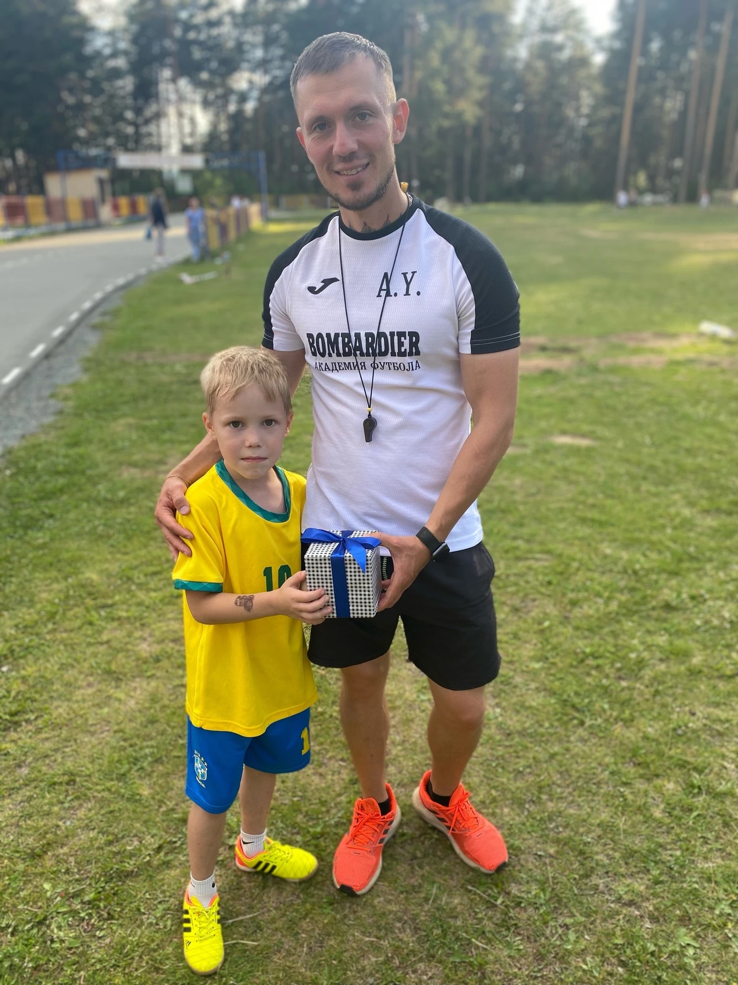 Футбольная Академия БОМБАРДИР для детей от 3 лет