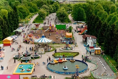 "Планета лета", парк аттракционов и каток в СПб 