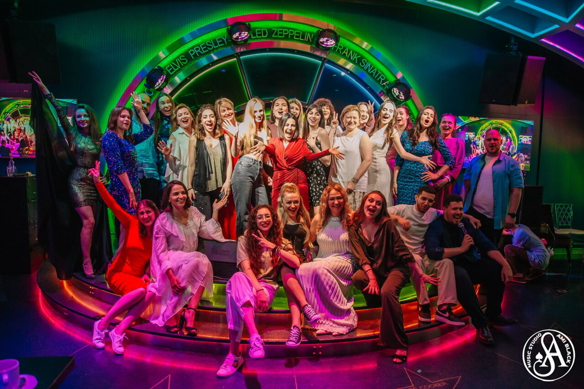 Ami Black (Музыкальное образование)