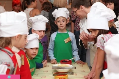 Pizza House, "Пицца Хаус", пиццерия и кафе итальянской кухни на Острякова, Владивосток 