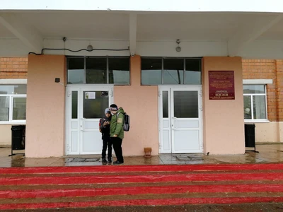 МБОУ СОШ № 100 (Общеобразовательная школа)