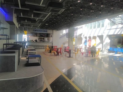 Food hall Terminal F (Кафе)