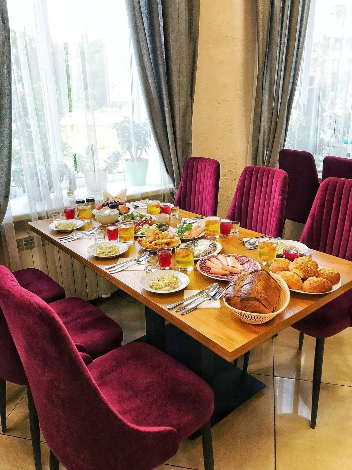 Кардинал (Кафе )