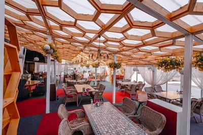 Дуслык (Ресторан)