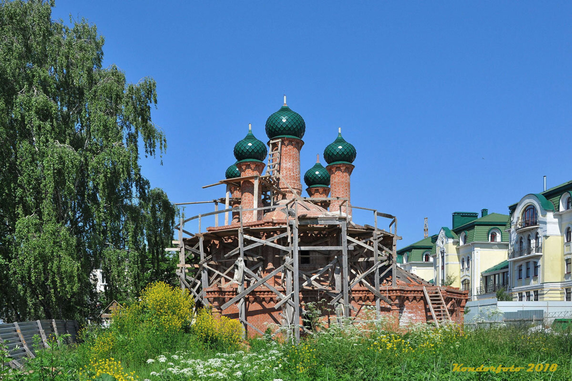 Церковь Николая Чудотворца на Дебре (Православный храм)