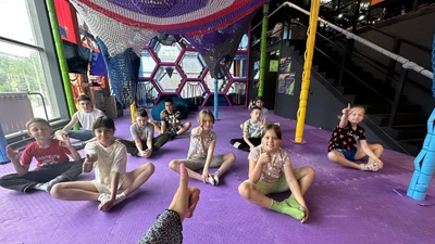 АКАДЕМИЯ СПОРТА /спортивная гимнастика (ул. Кировградская, 10)