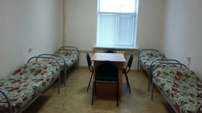 Obshchezhitiye Za Radugoy (Общежитие)