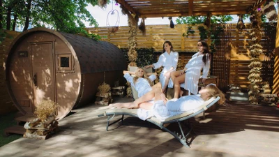 Летняя веранда в банном комплексе "Сказка Жар"