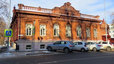 В доме Буркова (Центр развития ребёнка )