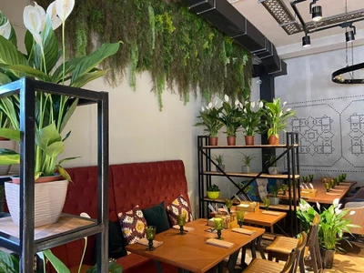 Чайхана Дюшес (Ресторан  с детской комнатой)