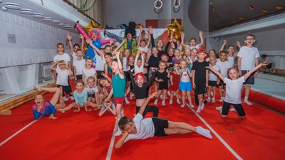 Детская спортивная школа "Чемпион" (р-н Железнодорожный)