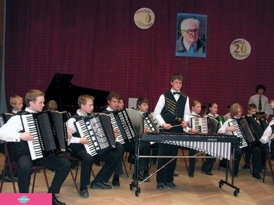 Детская школа искусств им. Г. В. Свиридова на Проспекте Просвещения, СПб 