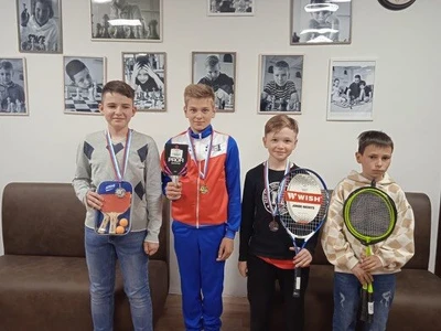 Лидер (Спортивный клуб, секция )