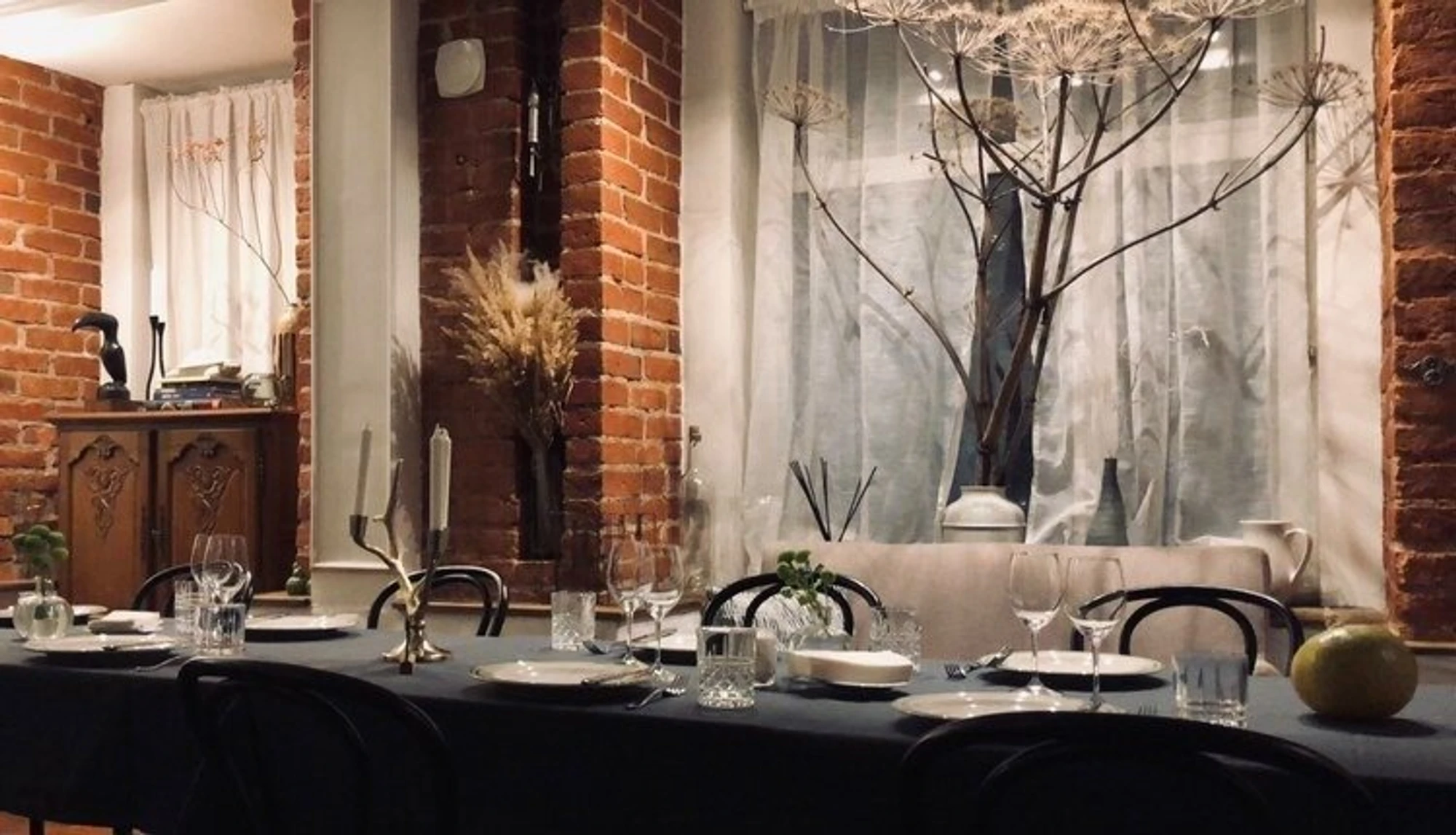 4/1 Restaurant (Ресторан)