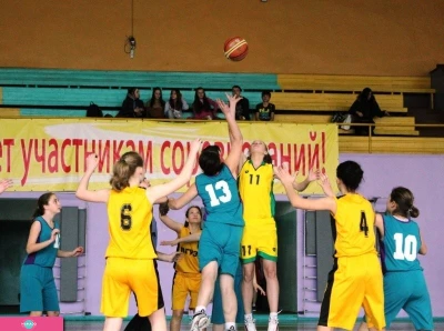 "Юность", дворец спорта для детей и юношества, бассейн во Владивостоке 