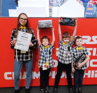 RoboEducation, школа робототехники и программирования (Дополнительное образование )
