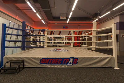 Фитнес град (Фитнес-клуб )