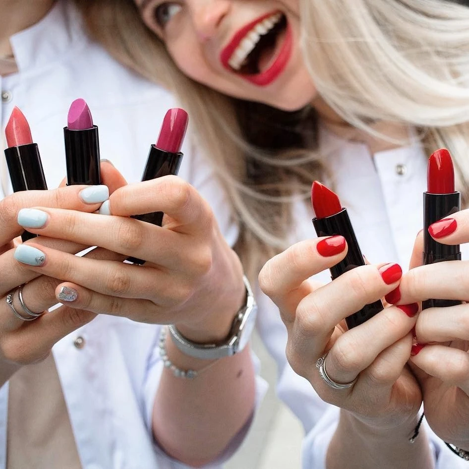 Новогодний мастер-класс для компании в лаборатории "MAKEUP KITCHEN"
