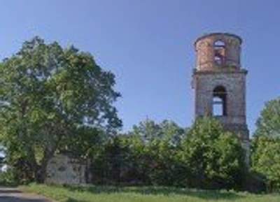 Церковь Троицы Живоначальной в Аминево (Православный храм)