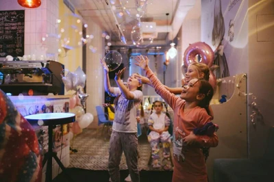 Шоу мыльных пузырей