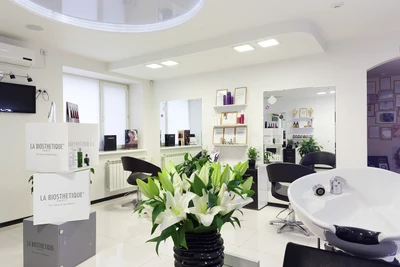 Четыре стихии (Салон красоты )