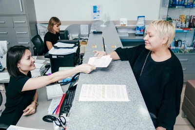 Визит к стоматологу (Стоматологическая клиника)