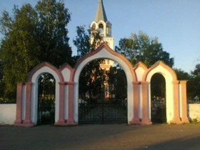 Церковь Всех Святых с. Починки Лысковской и Лукояновской епархии Нижегородской Митрополии Русской Православной Церкви Московский Патриархат (Православный храм )
