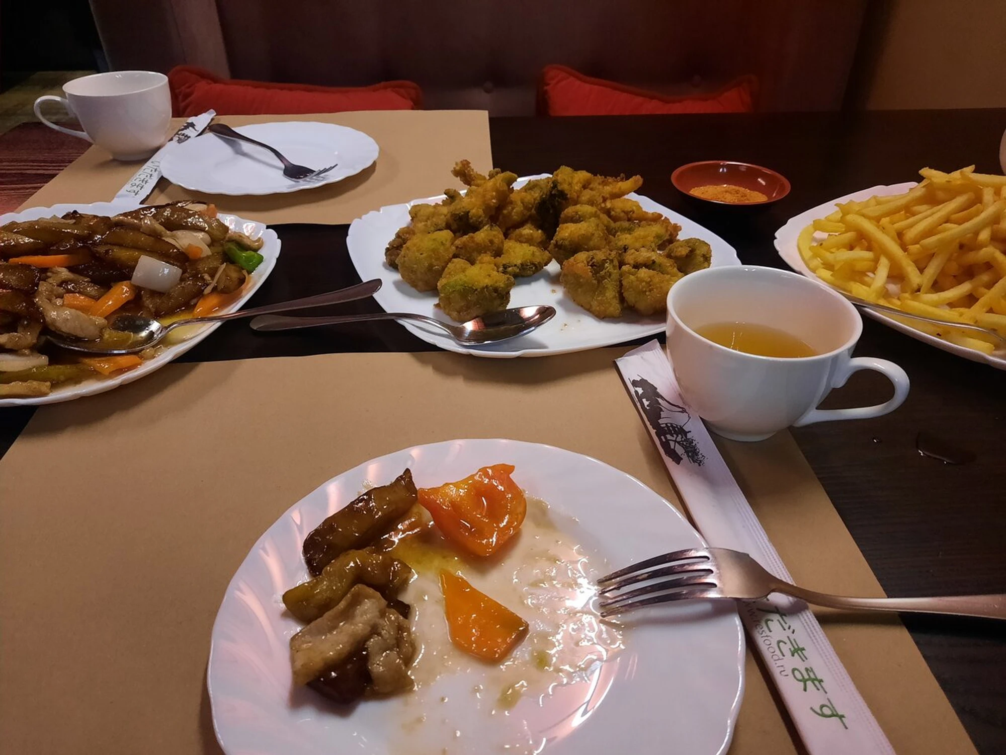 Dadong (Кафе)