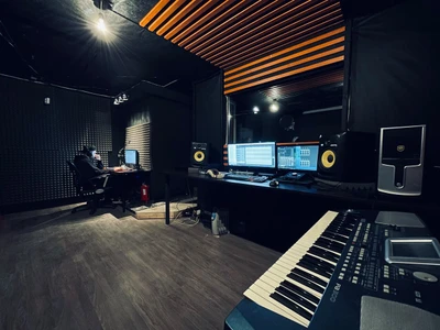 Personal Records (Студия звукозаписи )