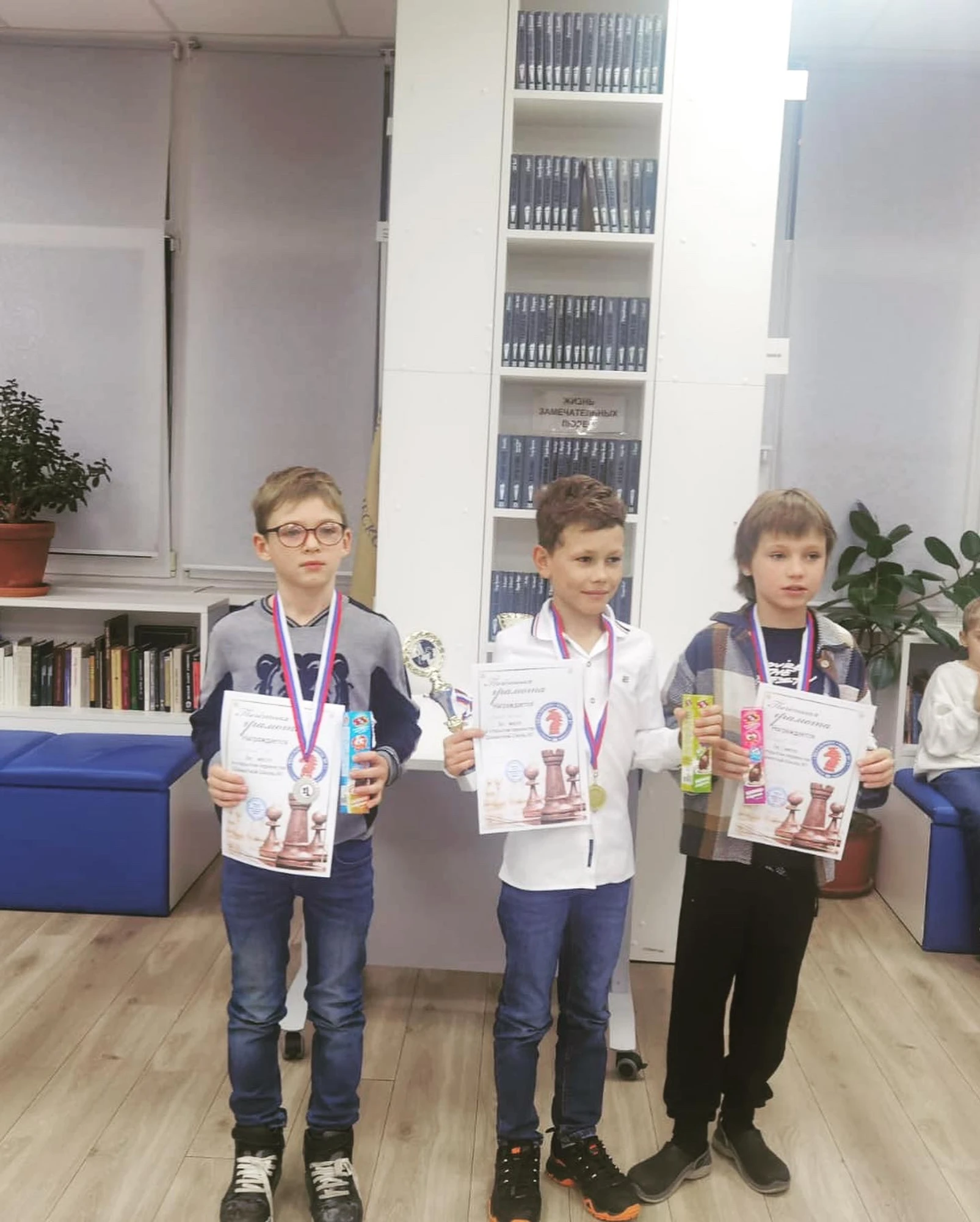 "Шахматная Школа N1", клуб занятий шахматами