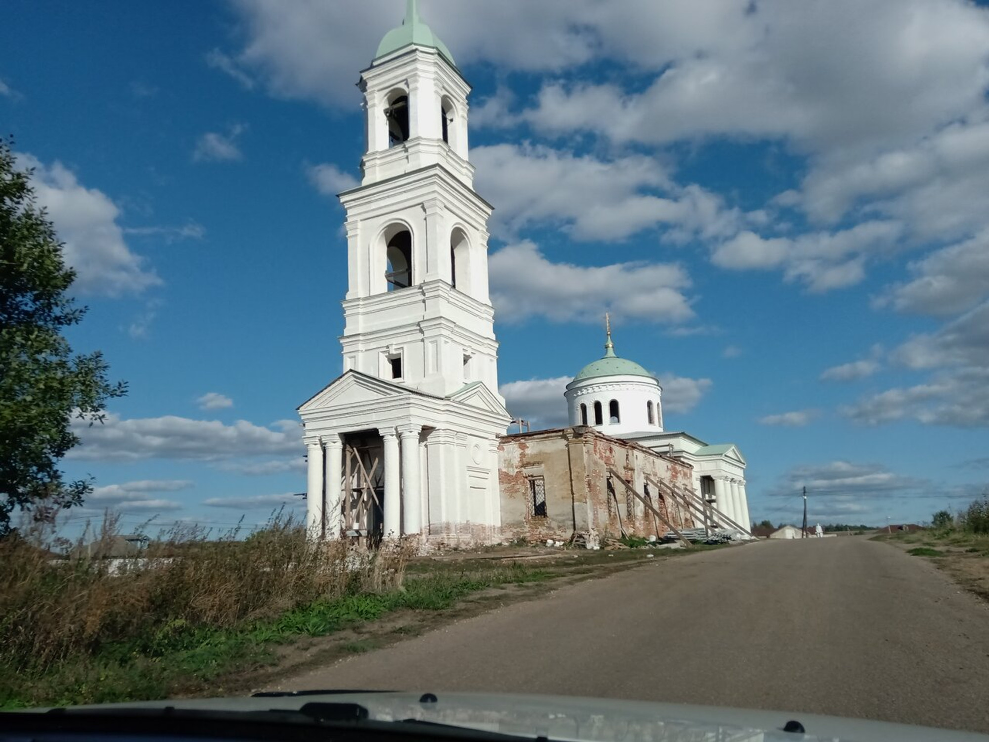 Церковь Троицы Живоначальной (Православный храм)