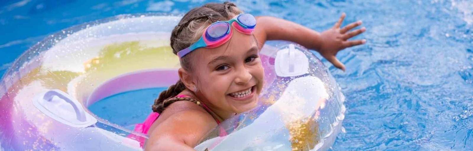 Аквапарк с детьми: 5 ошибок, которые могут испортить весь отдых и как их избежать