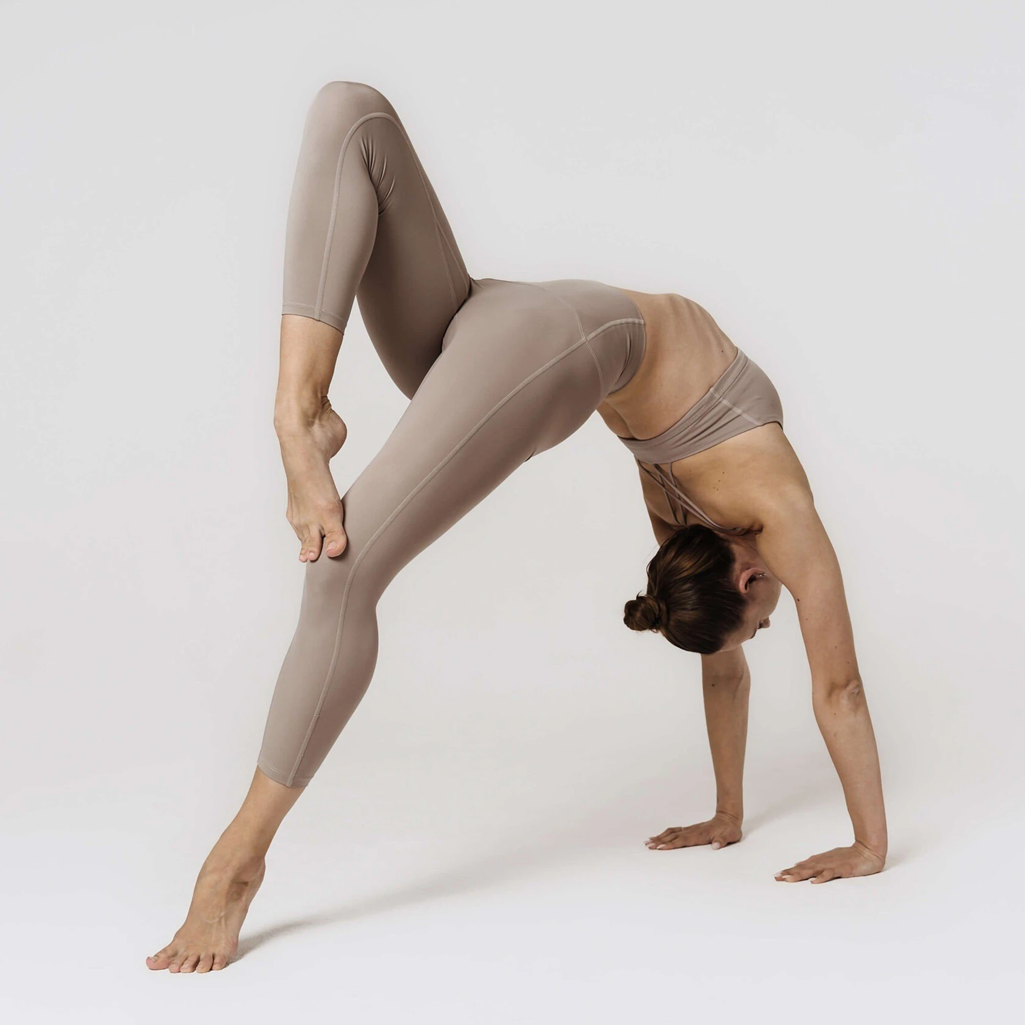 Скидка на пробное занятие для новых клиентов в "L.A.B Space" Москва-Сити