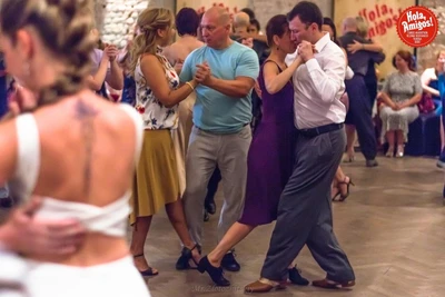 Студия аргентинского танго Alma (Школа танцев )