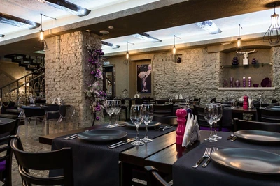 Читатель (Ресторан )