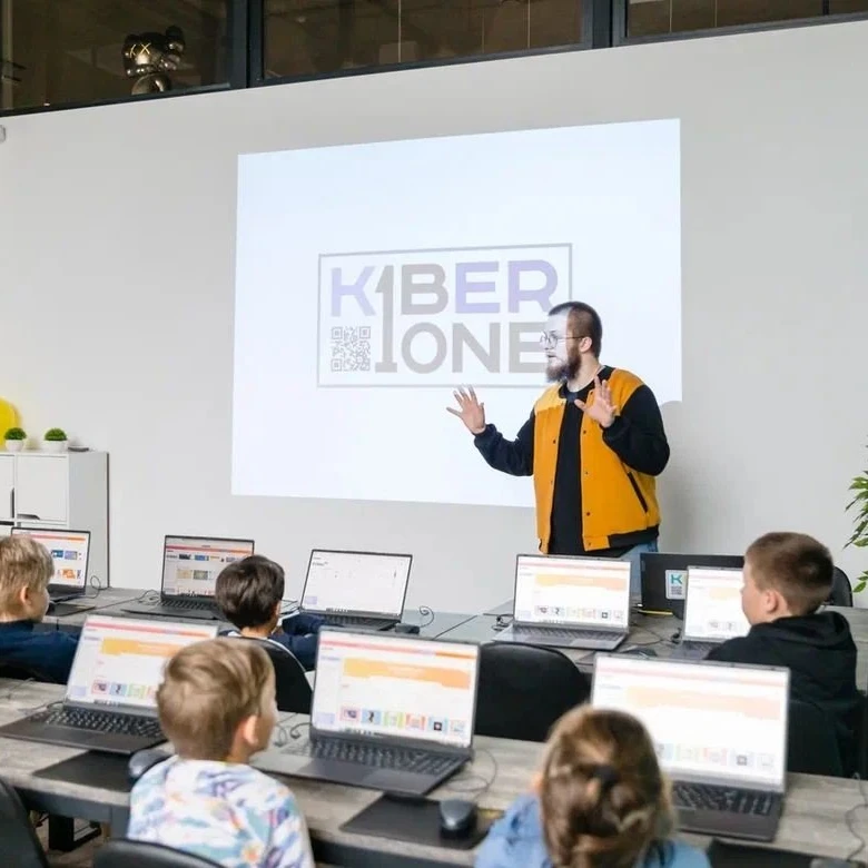 KIBERone - Программирование для детей в Павловской Слободе!