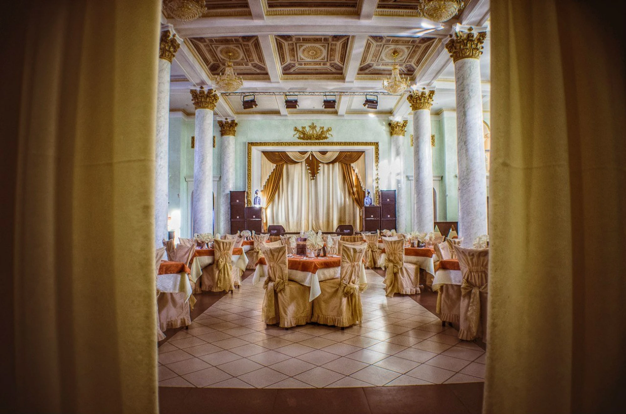 Ресторан при кинотеатре Металлург (Ресторан )