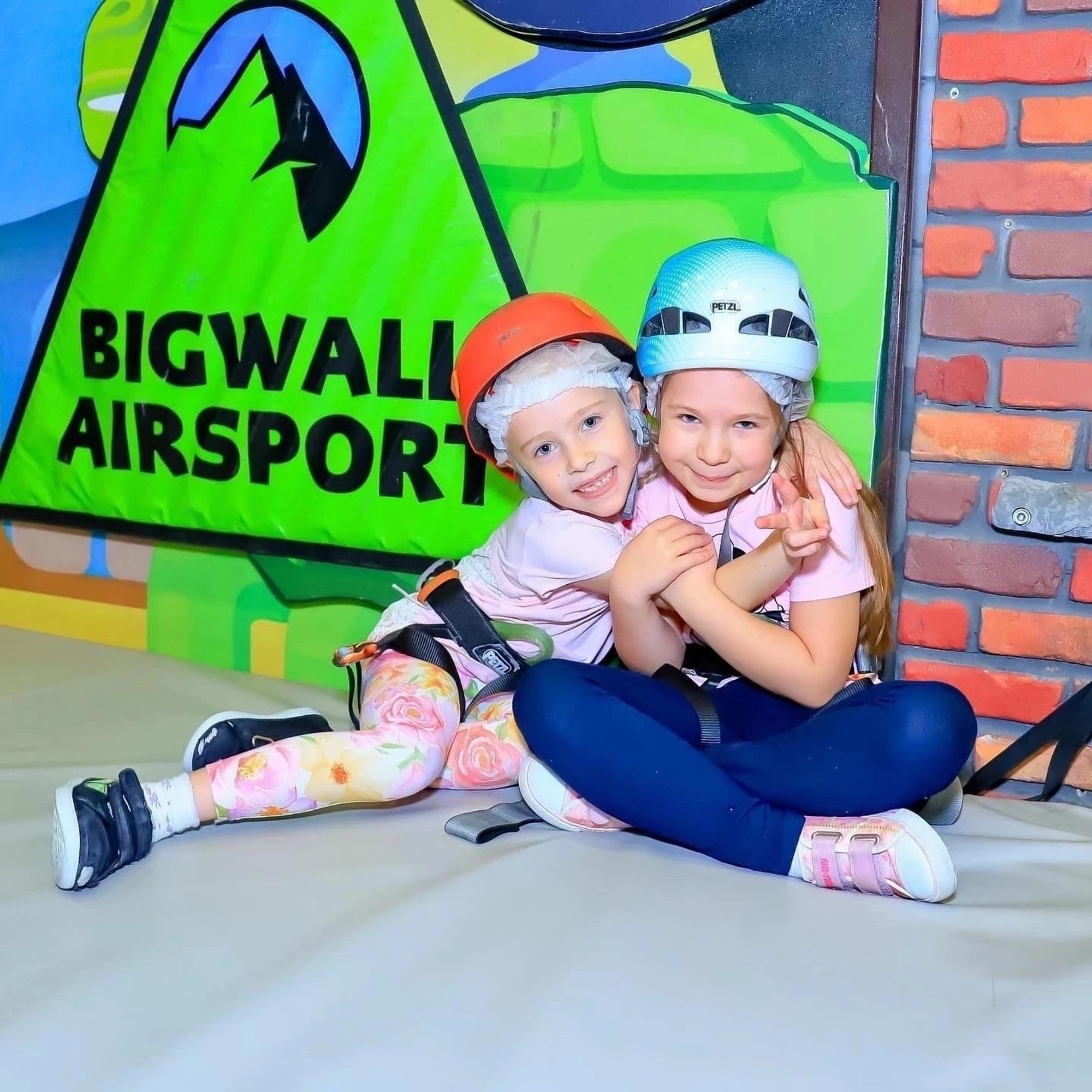 "Big Wall KIDS", скалолазные аттракционы для детей в "VEGAS Крокус Сити"