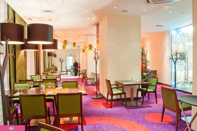 RBG Stone Grill, ресторан с детским меню в отеле Park Inn, Казань 