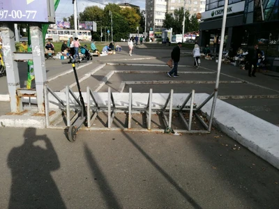 Велопарковка (Велопарковка)