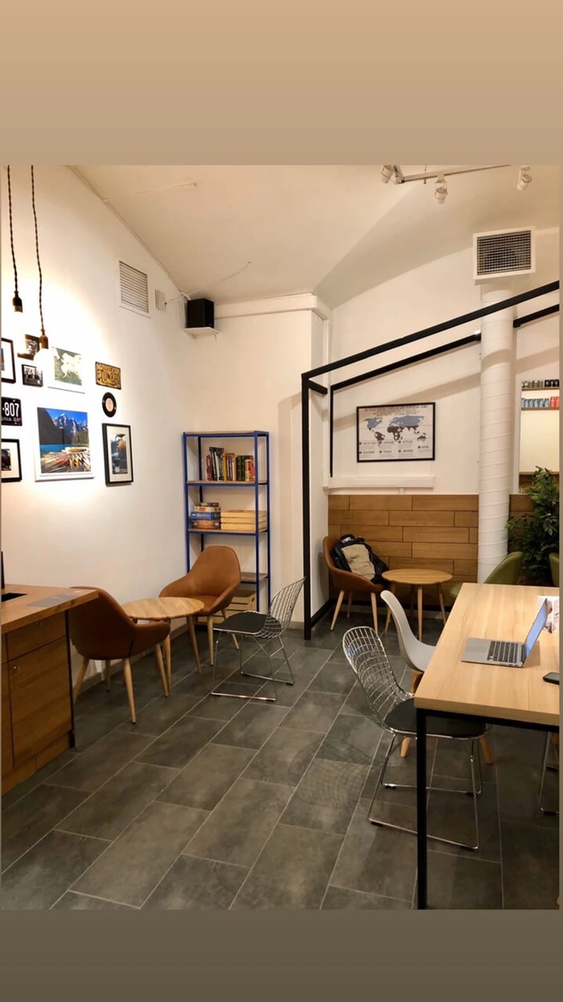 Jeffrey's Coffeeshop, Кофейня на территории ВШЭ