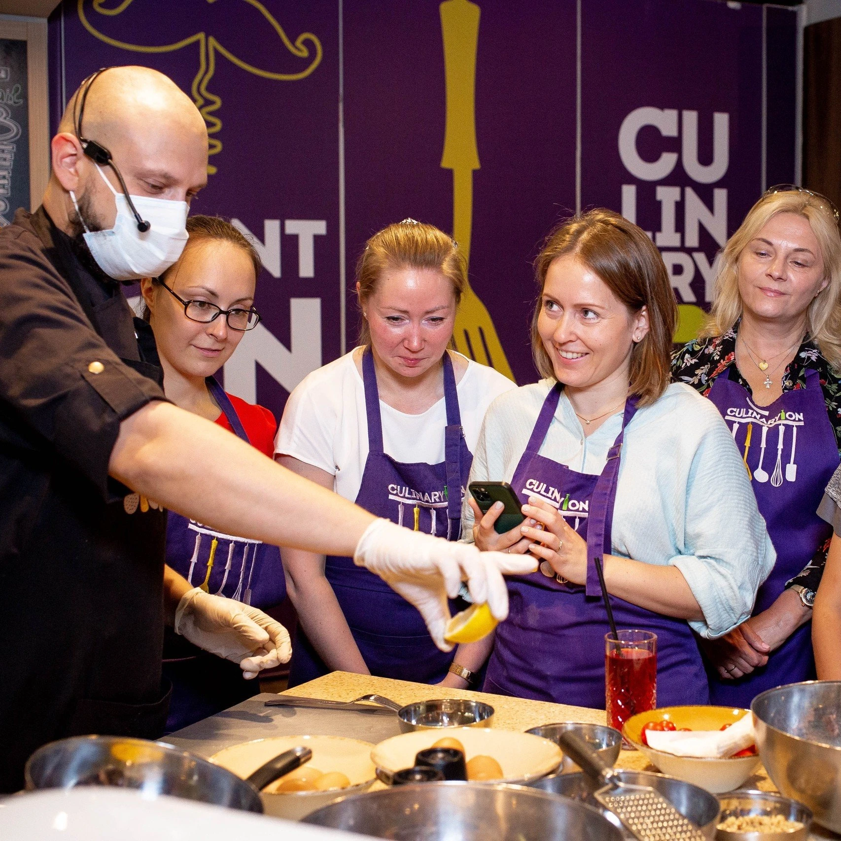 Кулинарный мастер-класс для всей семьи в кулинарной студии "CulinaryOn"