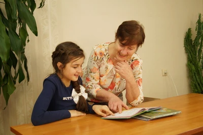 Знатоки (Услуги репетиторов)