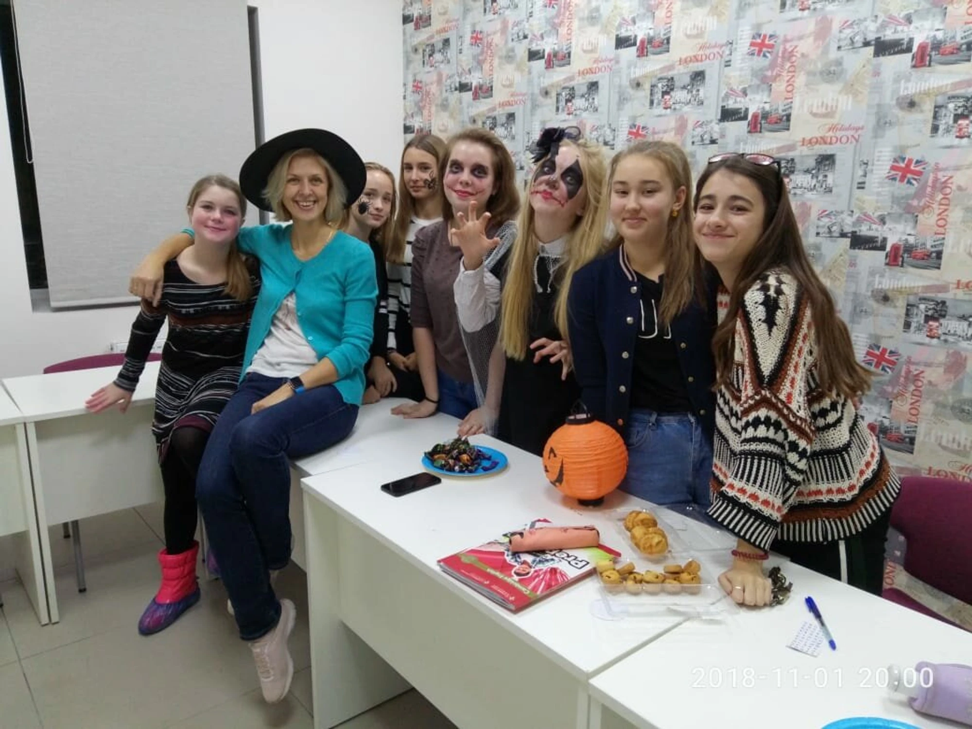 Языковой центр BEnglish (Курсы иностранных языков )