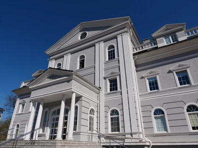 Школа креативных индустрий (Дополнительное образование)