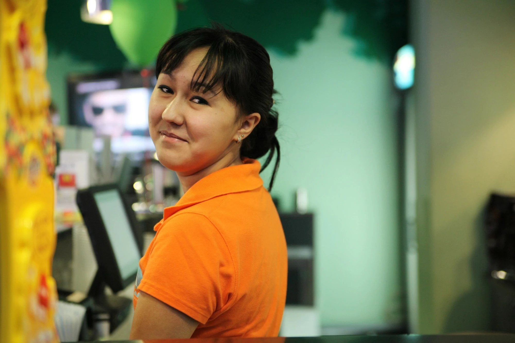 "Галакс", киноцентр с комфортными диванами и кино-баром в Долгопрудном