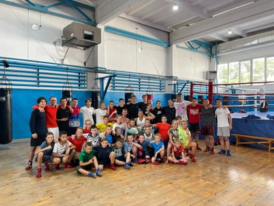 Детская школа Единоборств Гридень (Спортивный клуб, секция )