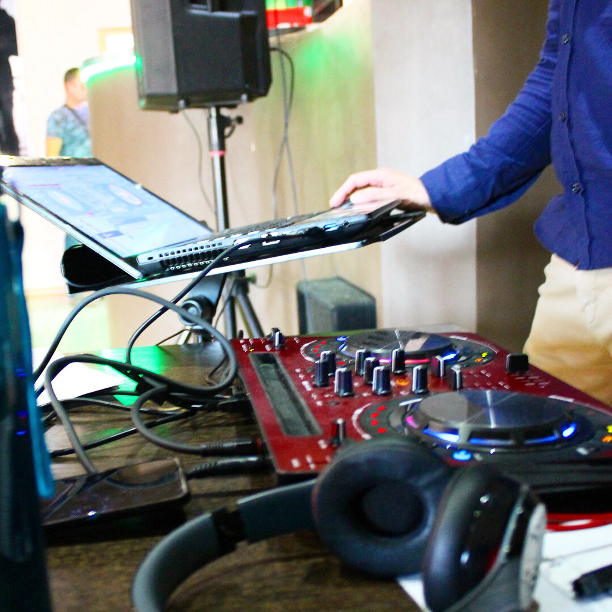 Ведущий и Диджей на Юбилей (Ведущие праздников и мероприятий )